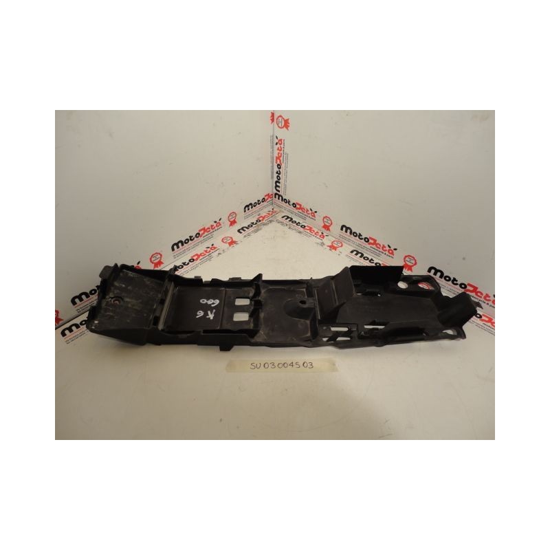 Carena sottocoda plastica fairing under tail plastic Suzuki Gsx r 600 750 06-07