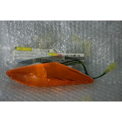 Freccia anteriore dx Front...