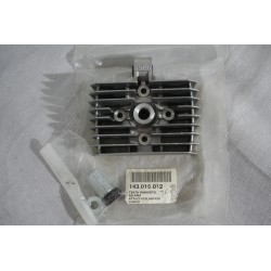 Testata con attacco...