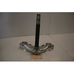Piastra inferiore forcella...