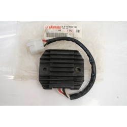 Regolatore tensione Voltage...
