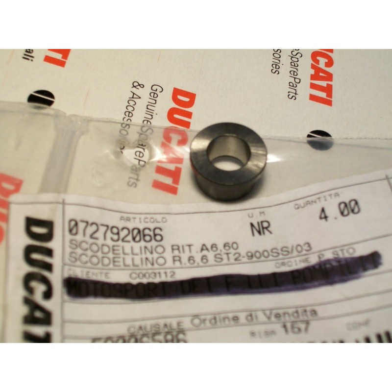 Scodellino di ritorno new valve return cap shim Ducati monster 6,60mm 072792066
