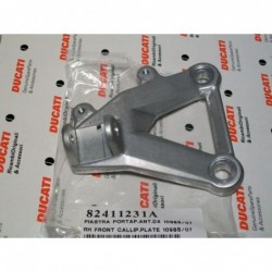 Supporto pedana anteriore destra right footrest bracket Ducati 1098 s 82411231A