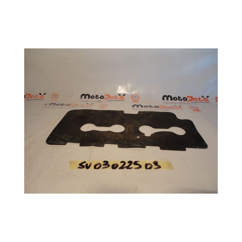 Gomma coperchio valvole Rubber valve cover protection Gsxr 600/750 08 09