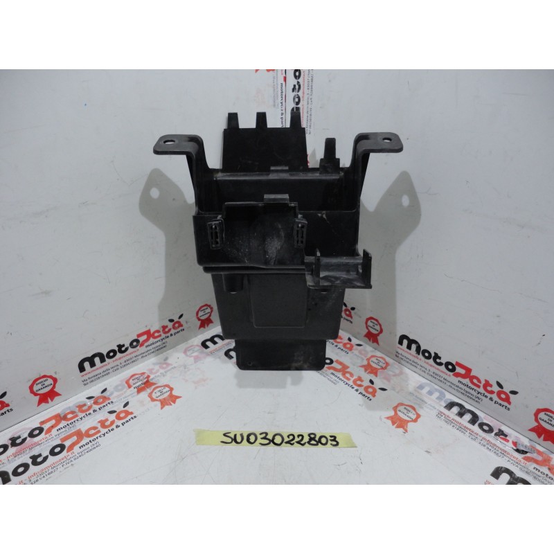 Plastica alloggio batteria Cover battery Suzuki V Strom 04 11