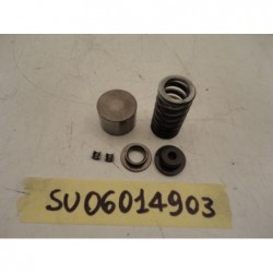 Arredo montaggio valvole furniture fitting valves suzuki gsxr 600 750 06 07