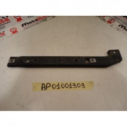 Staffa supporto Pedana sx footpeg bracket rechter footrest aprilia scarabeo 300 