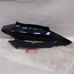 Carena coda dx Tail fairing...