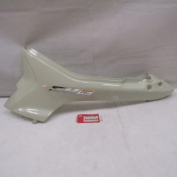 Carena coda sx Tail fairing...
