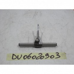 Forchetta cambio albero secondaria shift fork shaft secondary Ducati 749 999