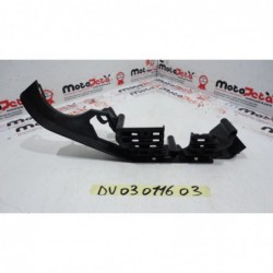 Plastica passaggio cavi Plastic cable routing Ducati Monster 821 15 16