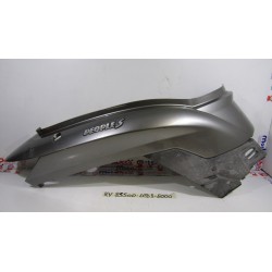 Carena coda dx Tail fairing...