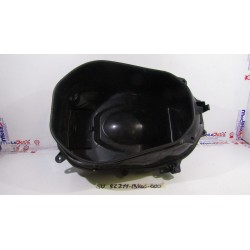 Vano casco sottosella...