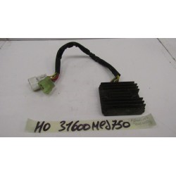Regolatore tensione Voltage...