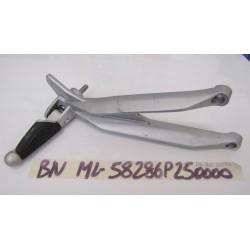 Pedana posteriore dx Right...