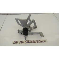 Pedana anteriore dx Right...