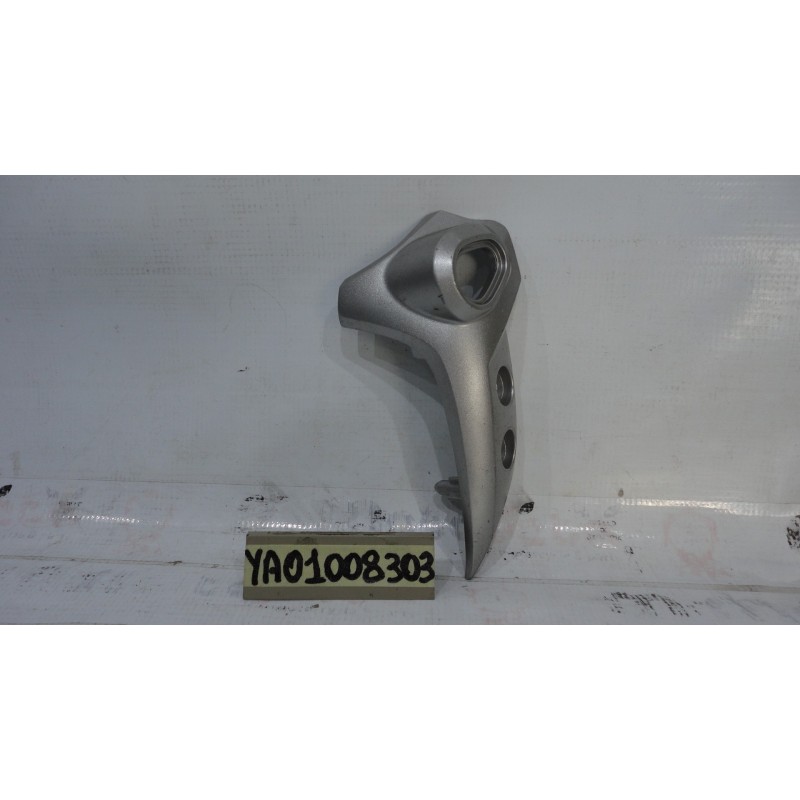 Supporto faro sinistro left headlight bracket front Yamaha fz6 04 11