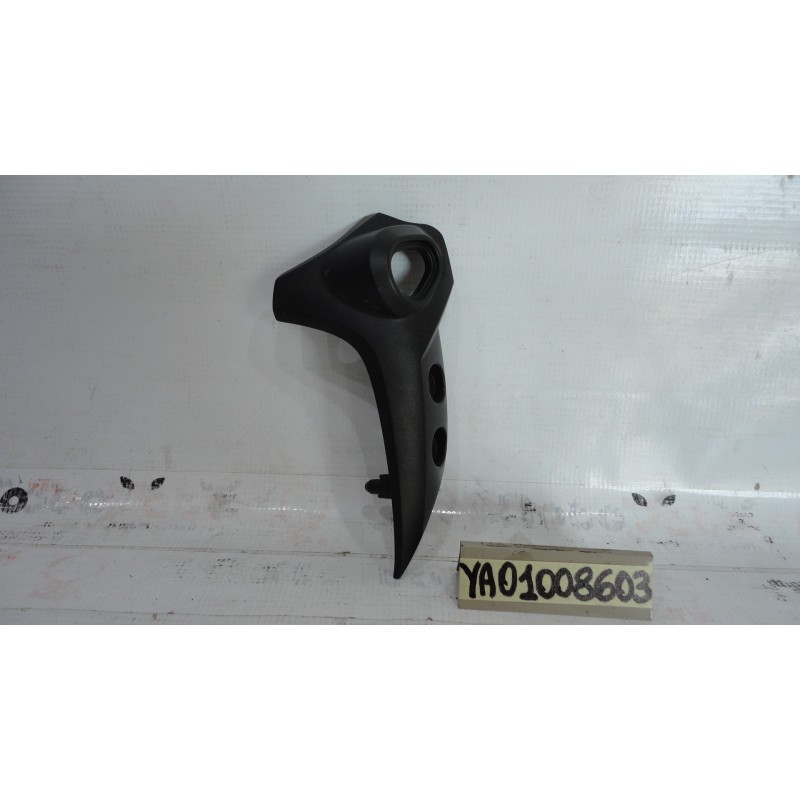 Supporto faro sinistro left headlight bracket front Yamaha fz6 07 11
