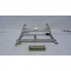 Staffa fissaggio serbatoio support bracket tank Yamaha T max 530 12 14