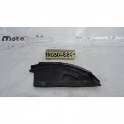 Gommino superiore codone sinistro left upper rear fairing Yamaha yzf r1 04 06