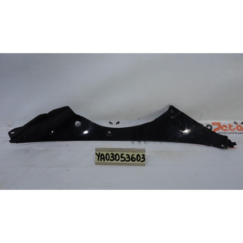Plastica interna carena destra plastic right internal Yamaha yzf r6 99 02