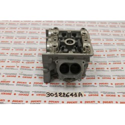 Testata verticale nuda...