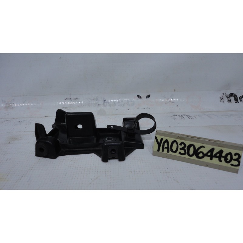 Plastica supporto telaietto support front frame plastic Yamaha yzf r6 06 09