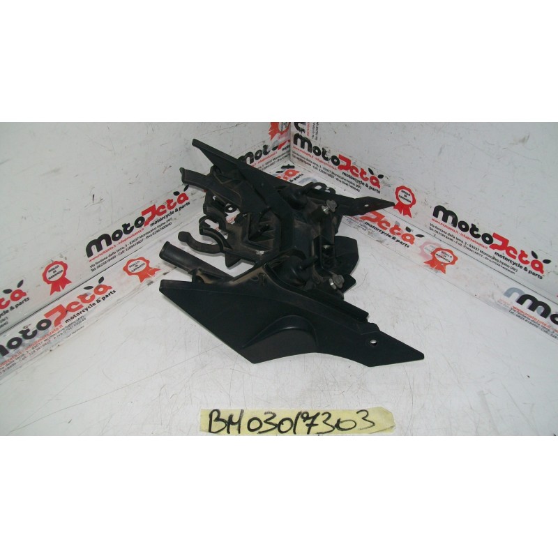 Plastica sottosella Plastic underseat Bmw F 700 F 800 GS 08 17
