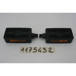 Coppia pedali poggiapiedi...