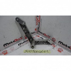 Staffa supporto motore destra right Engine support SuzukI V Strom 650 04 06