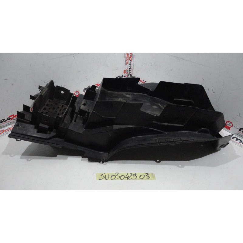 Plastica sottocoda rear plastic fender Suzuki v strom 650 04 06