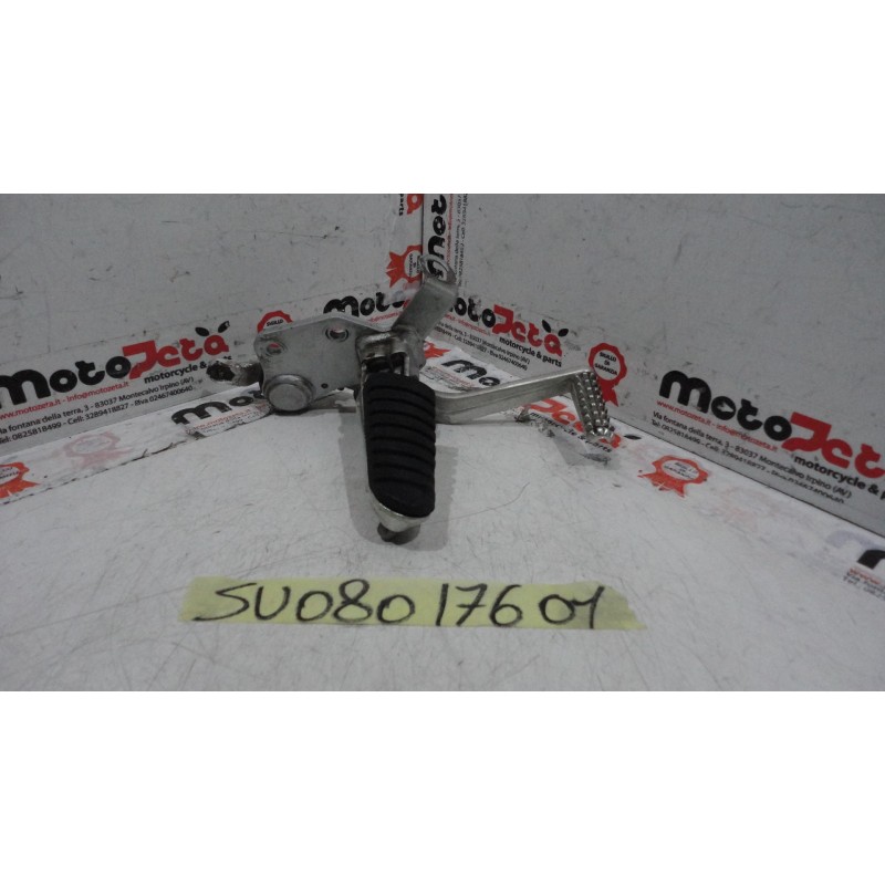 Pedana anteriore destra freno Front brake footpeg Suzuki V strom 650 04 06