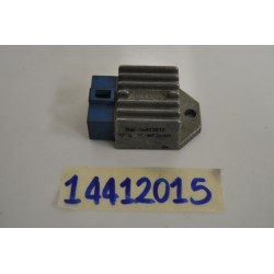 Regolatore di tensione...