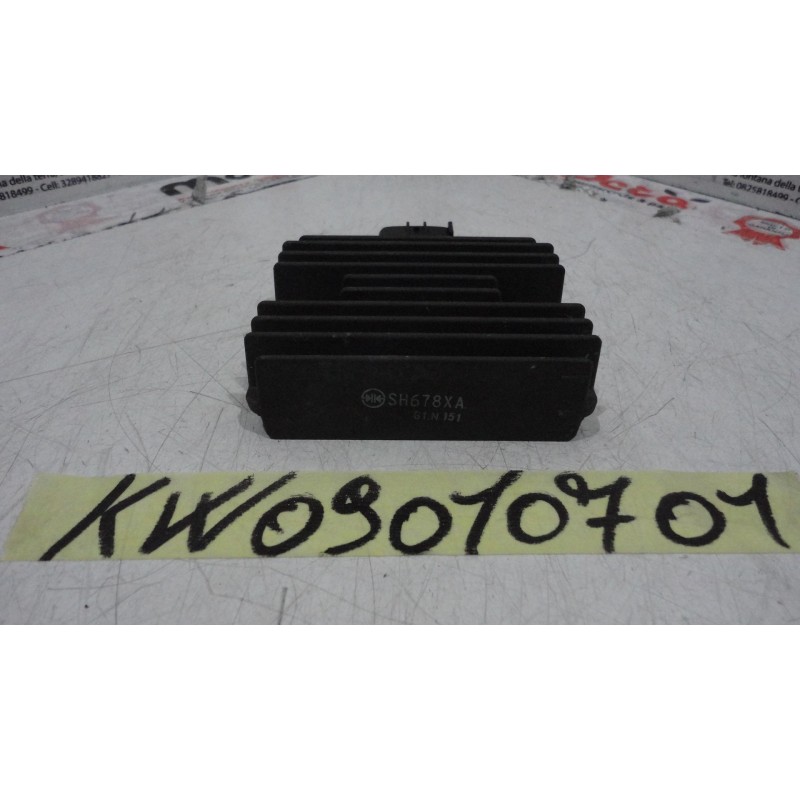 Regolatore di tensione voltage regulator Kawasaki Z750 07 12