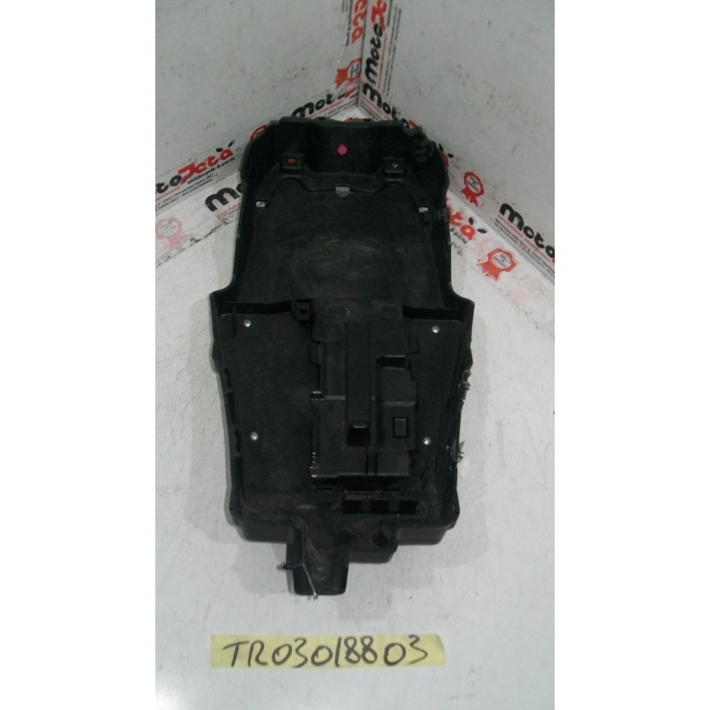 Sottocoda plastica fairing under tail plastic Triumph Speed Triple 1050 R 11 15
