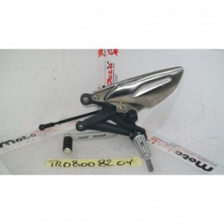 Pedana anteriore sinistra cambio footpeg bracket Triumph street triple 675 13 16