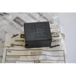 Relè 12V Relay Piaggio...