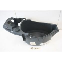 Vano casco sottosella...