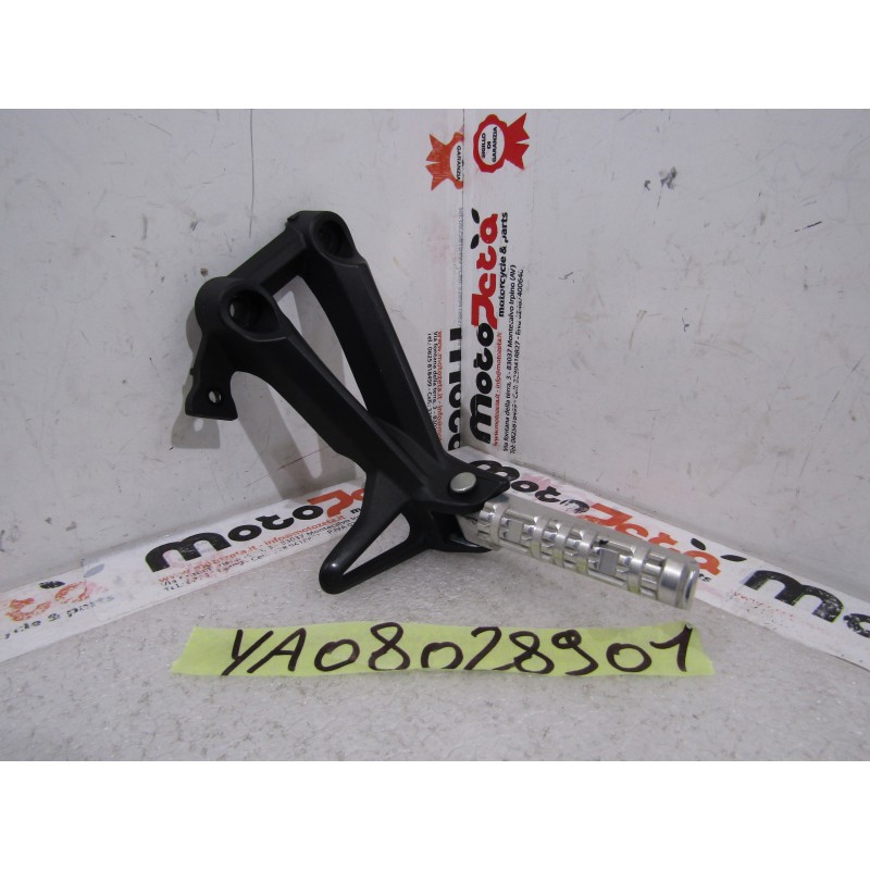 Pedana posteriore destra Right bracket footrest Yamaha mt 09 13 15