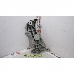 Staffa supporto motore sx Engine mount bracket left Honda Hornet 600 07 10