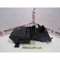 Plastica vano batteria Battery guard panel Kawasaki ZR 7 99 04