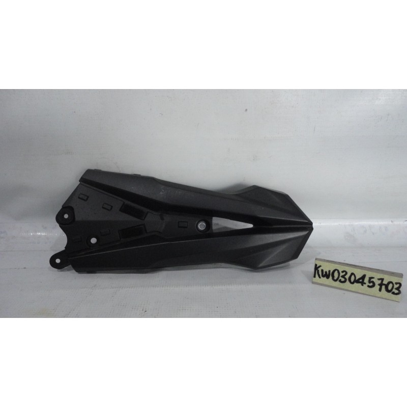 Copertura staffa telaio dx Right side frame bracket cover Kawasaki Z 800 13 16
