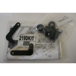 Kit attacchi parabrezza...