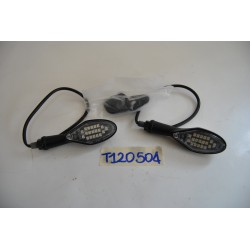 Coppia frecce per moto a...