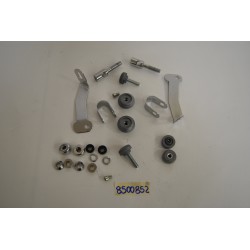 Kit attacchi parabrezza...