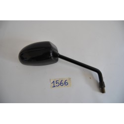 Specchietto retrovisore...