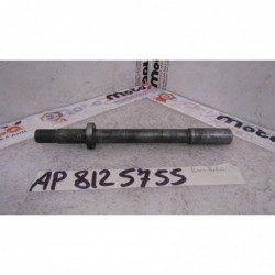 Perno ruota anteriore Front wheel axle Aprilia Pegaso 650 97 00