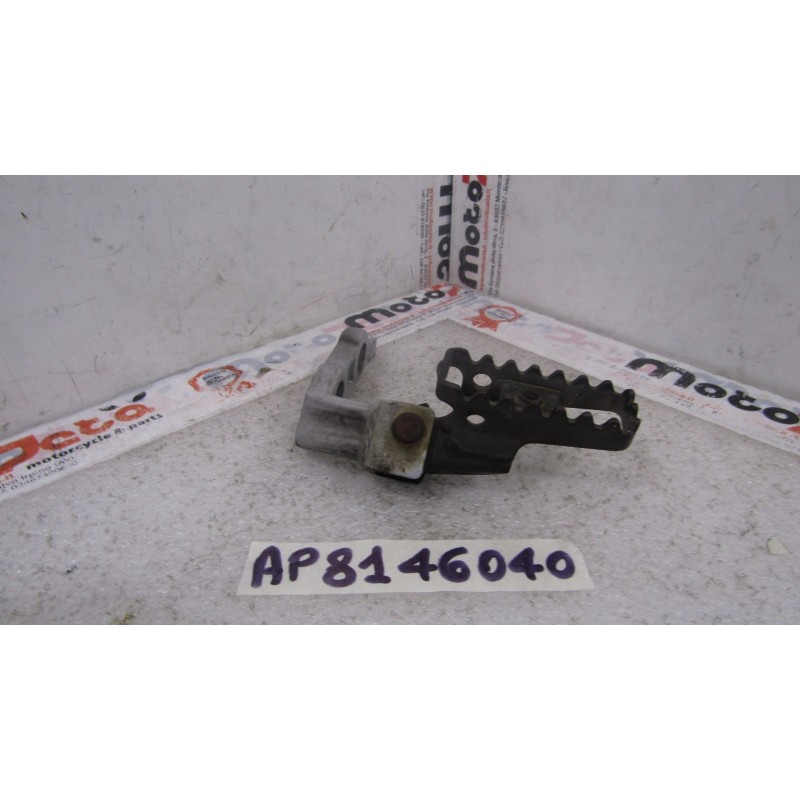Pedana anteriore sx Left front footpeg Aprilia Pegaso 650 97 00