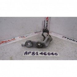 Pedana anteriore sx Left front footpeg Aprilia Pegaso 650 97 00