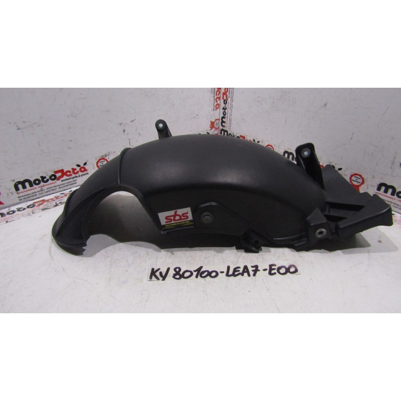 Plastica parafango posteriore Rear mudguard Kymco Downtown 200 09 16